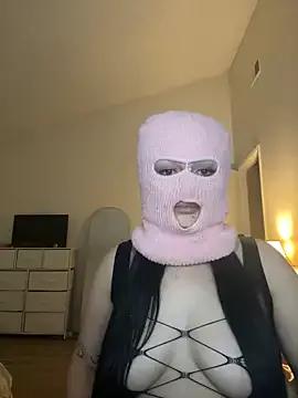 pinkskki from StripChat is Freechat