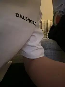 Girls free live sex cams: Check out the satisfaction of typing and cam2cam with our sensual livestreamers, who will teach you all about temptation and desires with their smoking hot physiques.