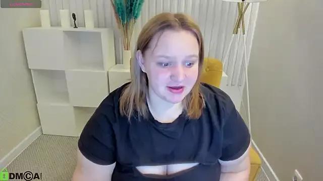 polly_greartt from StripChat is Freechat