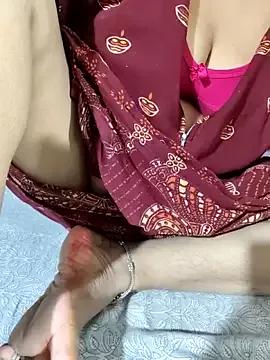 POOJACOUPLE from StripChat is Freechat