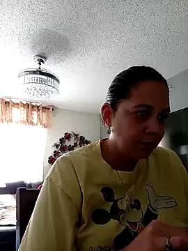 PrettyKittyMia from StripChat is Freechat