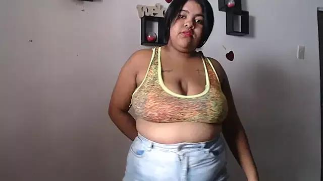 princesaslatinas from StripChat is Freechat