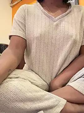Girls free live sex cams: Check out the satisfaction of typing and cam2cam with our sensual livestreamers, who will teach you all about temptation and desires with their smoking hot physiques.