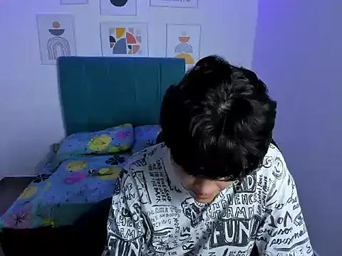 Pussyboy_ from StripChat is Freechat