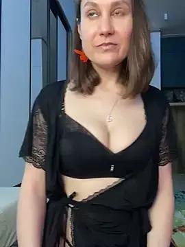 Queen_Dance from StripChat is Freechat