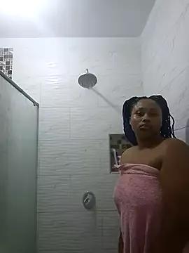 Quinni_1 from StripChat is Freechat