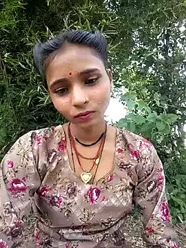 Photos of R_Roshni from StripChat is Freechat