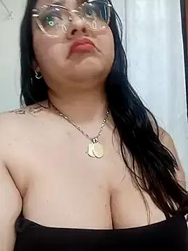 RachelCute1 from StripChat is Freechat