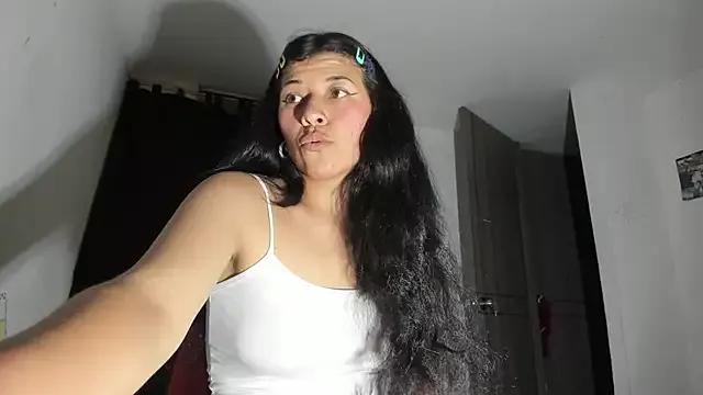 Raven_Rouge from StripChat is Freechat