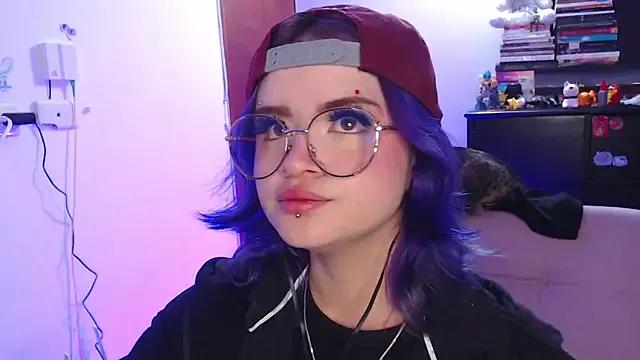 Raventh_ from StripChat is Freechat