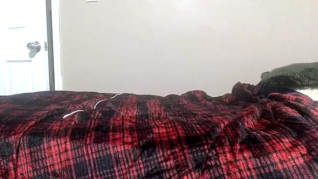 ReallyReallyReal from StripChat is Freechat
