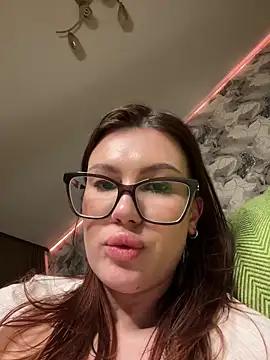 Girls free live sex cams: Check out the satisfaction of typing and cam2cam with our sensual livestreamers, who will teach you all about temptation and desires with their smoking hot physiques.