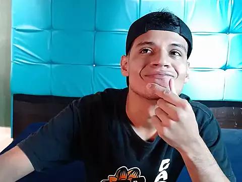 rixonlatin from StripChat is Freechat