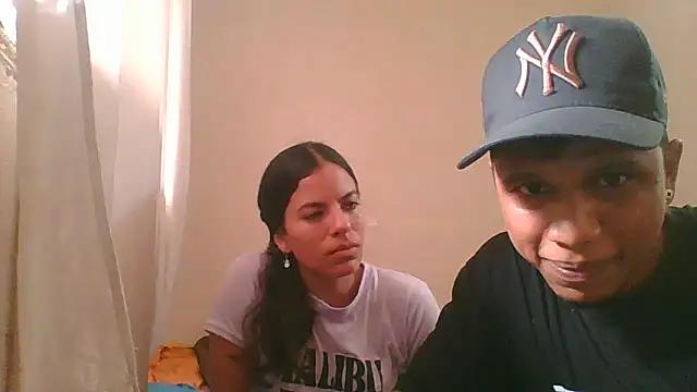 Girls free live sex cams: Check out the satisfaction of typing and cam2cam with our sensual livestreamers, who will teach you all about temptation and desires with their smoking hot physiques.