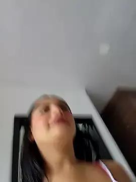Rosa_Warreen_ from StripChat is Freechat