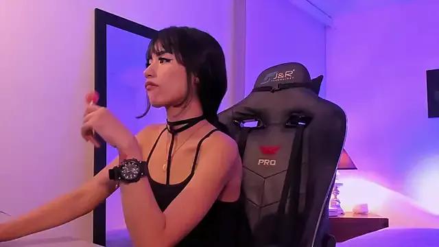 Rouse_Monroe from StripChat is Freechat