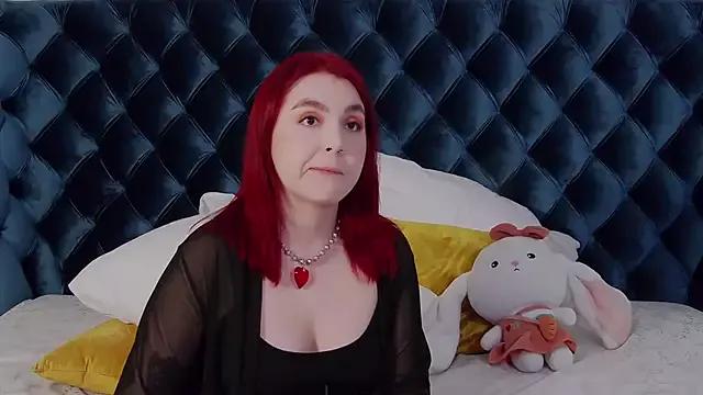 RoxyRosemalin from StripChat is Freechat