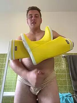 rubber_oliver from StripChat is Freechat