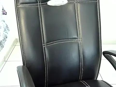 Rumi_cute from StripChat is Freechat