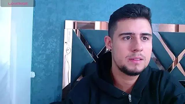 ryan_evanss from StripChat is Freechat