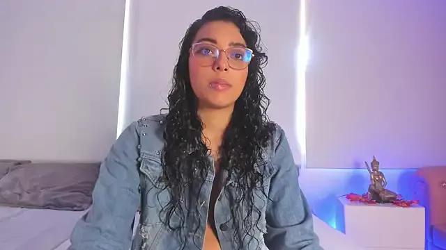 Sabrina_Cook from StripChat is Freechat