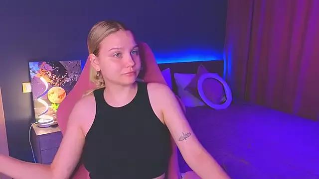 SabrinaSpel from StripChat is Freechat