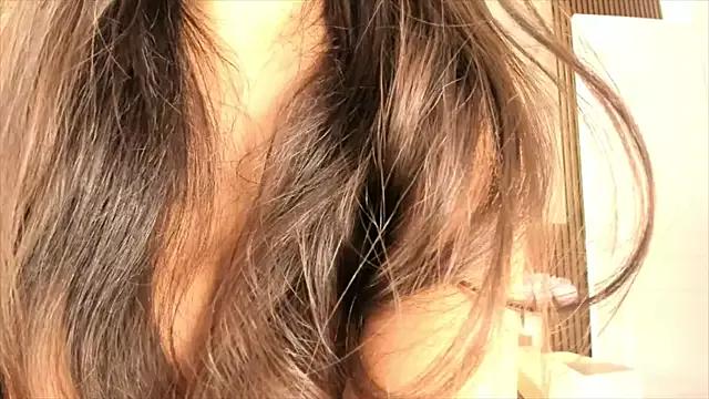 sally_009 from StripChat is Freechat