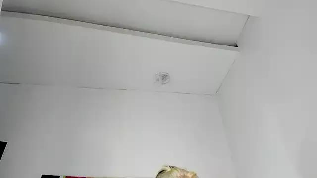 Salome_martinez2 from StripChat is Freechat