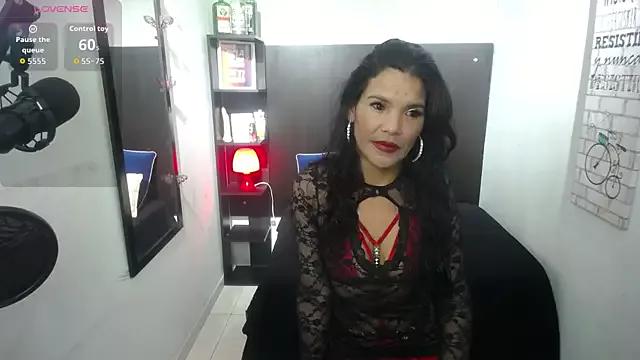 samanta_ortizz from StripChat is Freechat