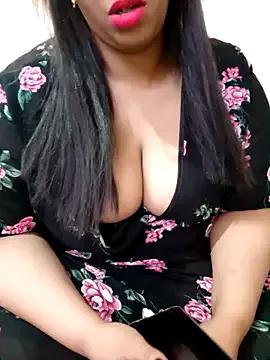 Samara-Bella from StripChat is Freechat