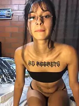 Girls free live sex cams: Check out the satisfaction of typing and cam2cam with our sensual livestreamers, who will teach you all about temptation and desires with their smoking hot physiques.