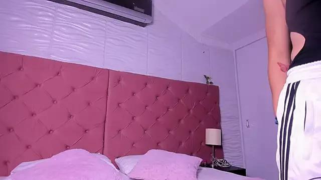 Sammy_dool from StripChat is Freechat
