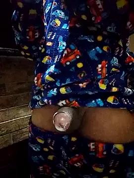 Santanacumxplod from StripChat is Freechat