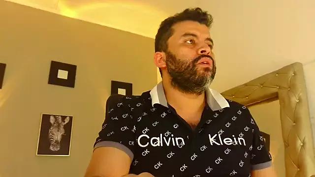 Santi_Ruiz2 from StripChat is Freechat