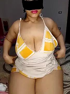 Sara_alasd from StripChat is Freechat
