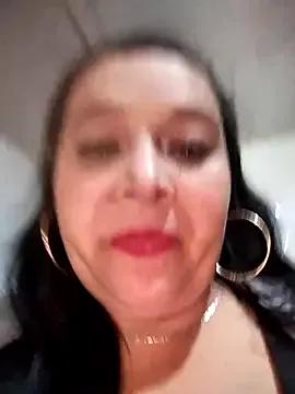 sara_pineros from StripChat is Freechat