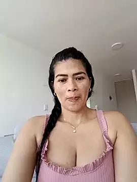 sarabrigith from StripChat is Freechat