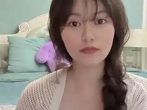 sarah111 from StripChat is Freechat