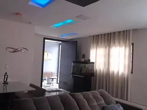 Sarahmonesexy from StripChat is Freechat