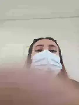 SarahXRusso from StripChat is Freechat