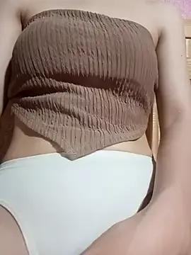 Sasa-squirt from StripChat is Freechat