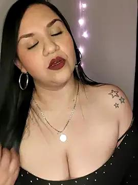 Sasha_and_amy from StripChat is Freechat