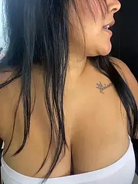 sashaoficial_ from StripChat is Freechat