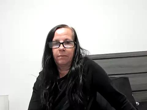 sassypeachgoddess from StripChat is Freechat