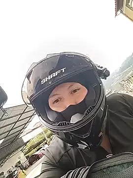 Scarlet_Aura from StripChat is Freechat