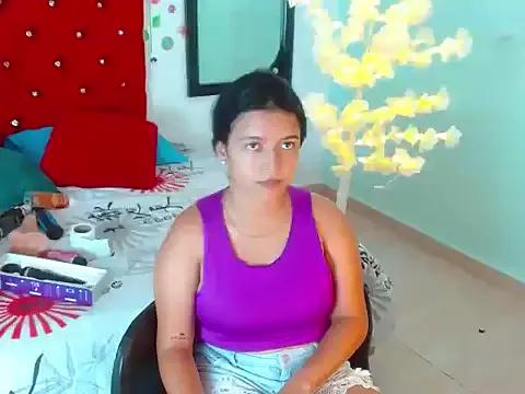 scarleth_snow_ from StripChat is Freechat