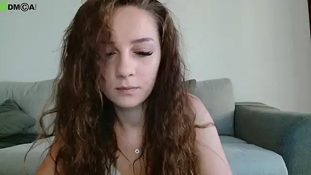 ScarlettSmithX from StripChat is Freechat