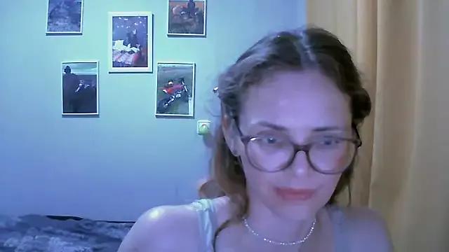 SEA_Dream from StripChat is Freechat