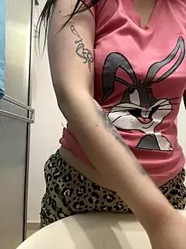 Selena_Roa from StripChat is Freechat