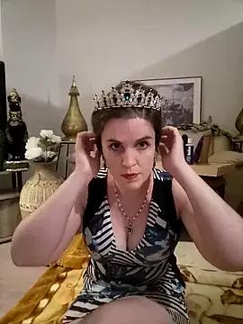 SelenaDomina from StripChat is Freechat